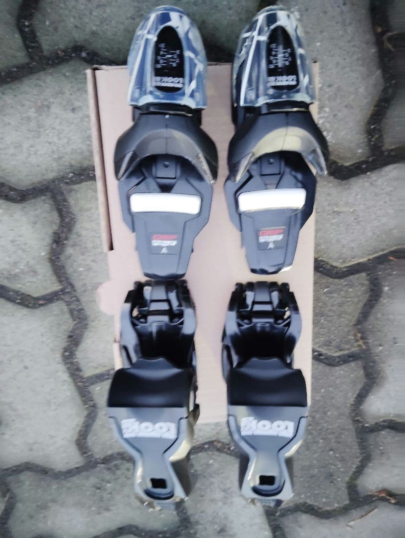 メル太郎　新品24 ZUMA黒系 168 フリースタイルスキー