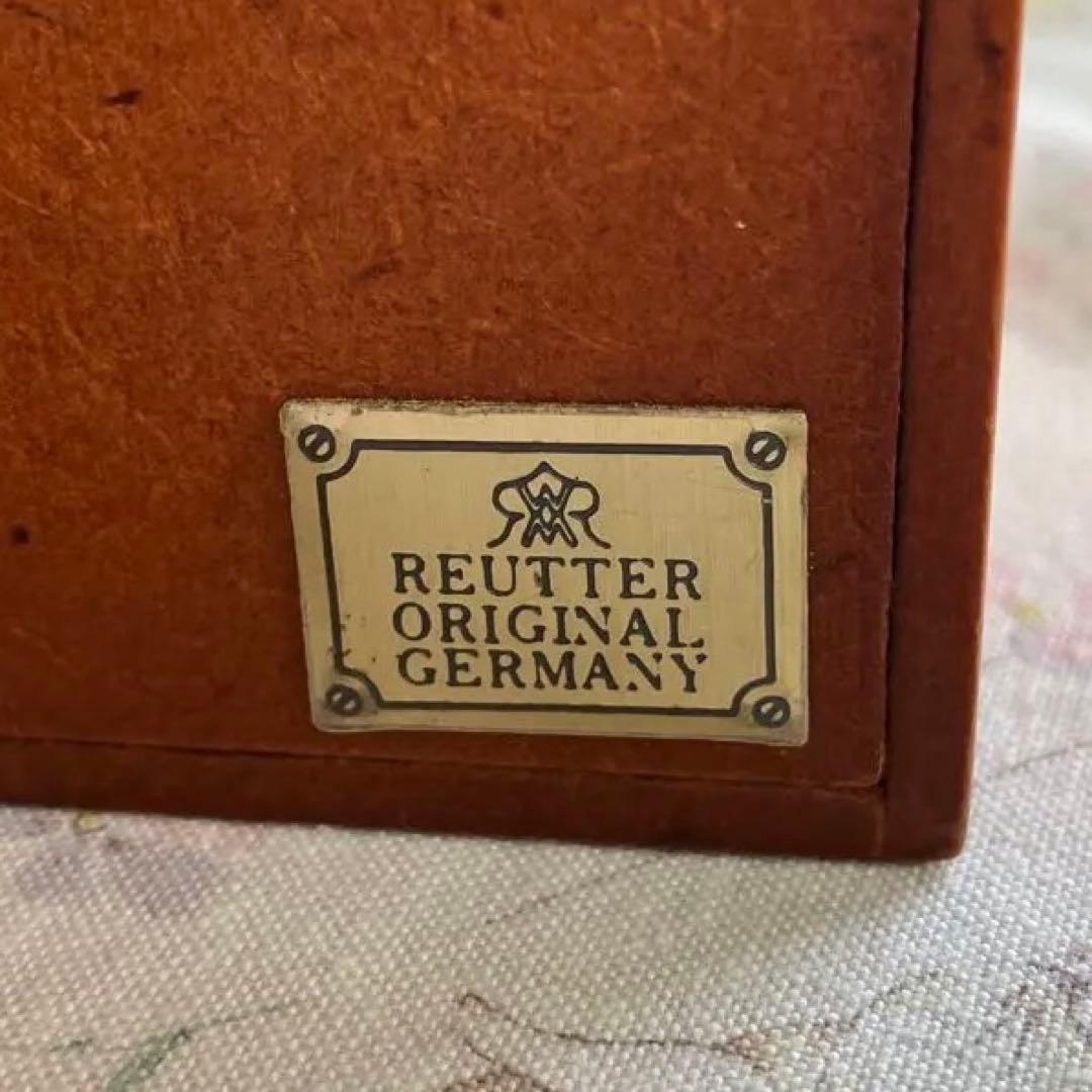 ククロフが可愛いケーキ屋さん ロイターポーセリン ドールハウス