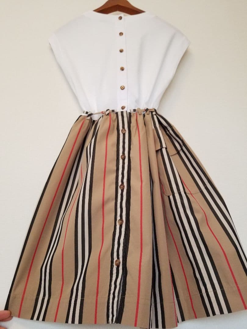バーバリーワンピース 2度使用 ストライプ 茶 キッズ◯大人◯美品良品