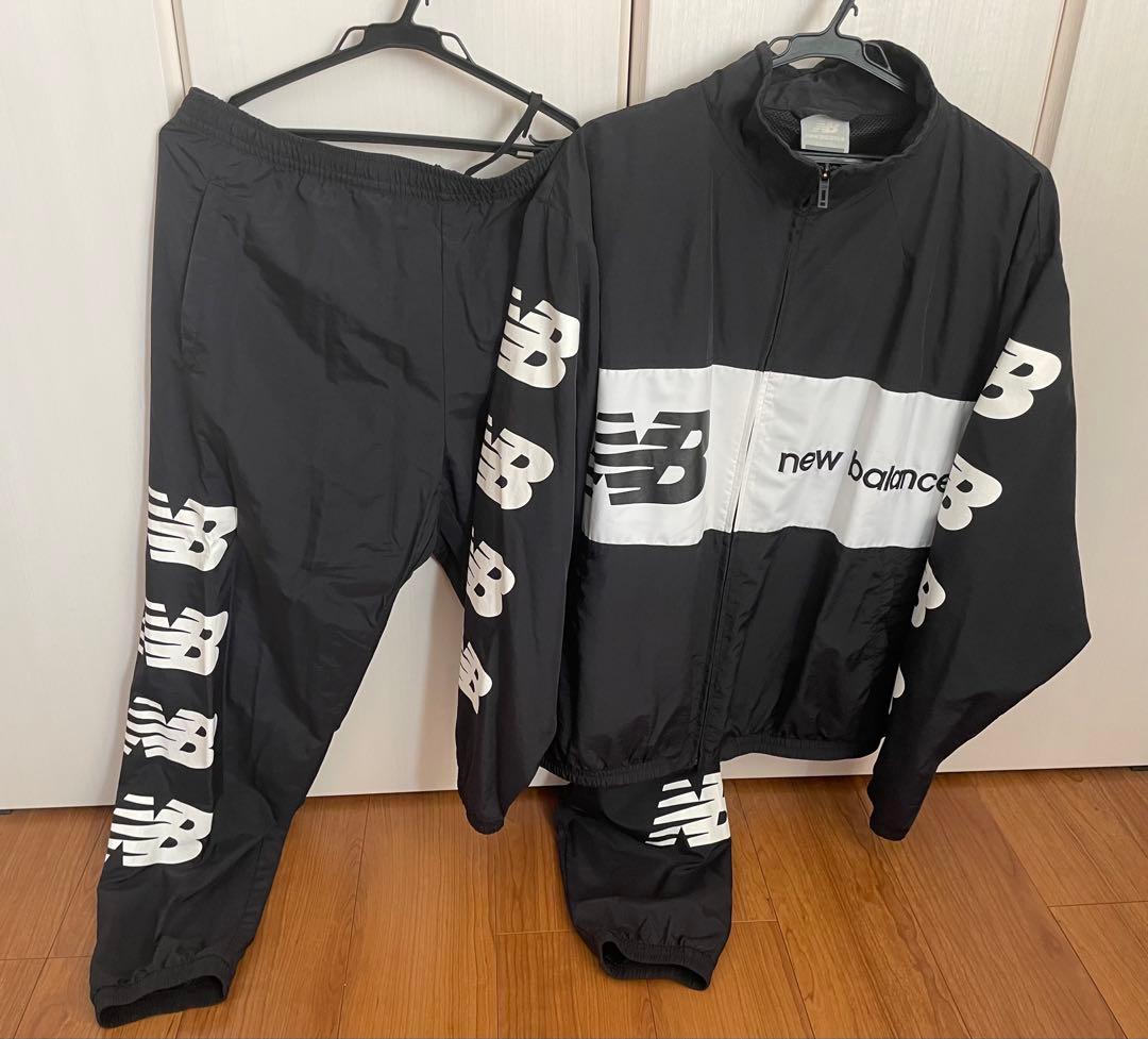 new balance ナイロンセットアップ ブラック/ホワイト　サイズXL