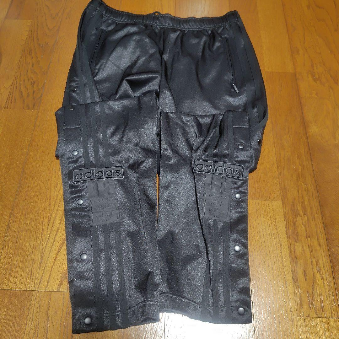 値下げ中　希少adidas スナップボタン付きトラックパンツSize O(XL)