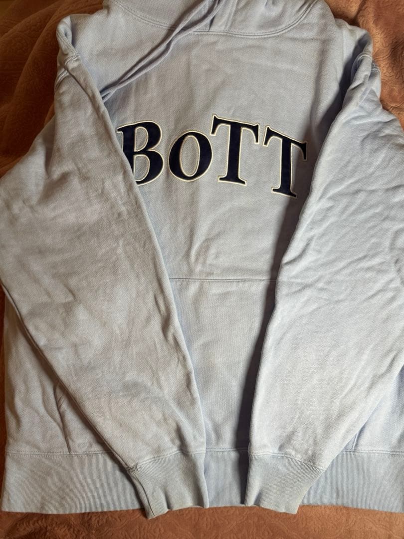 BOTT パーカー 水色