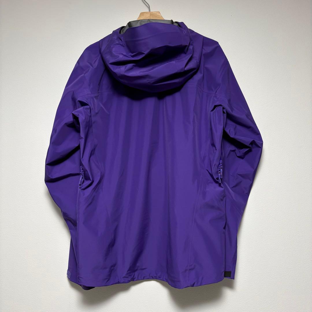 ジャケット・アウター ARC'TERYX BETA LT JACKET