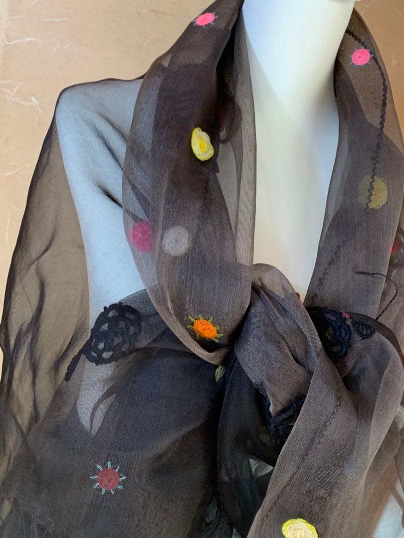 イッセイミヤケ　HaaT オーガンジー　刺繍ストール　極美品