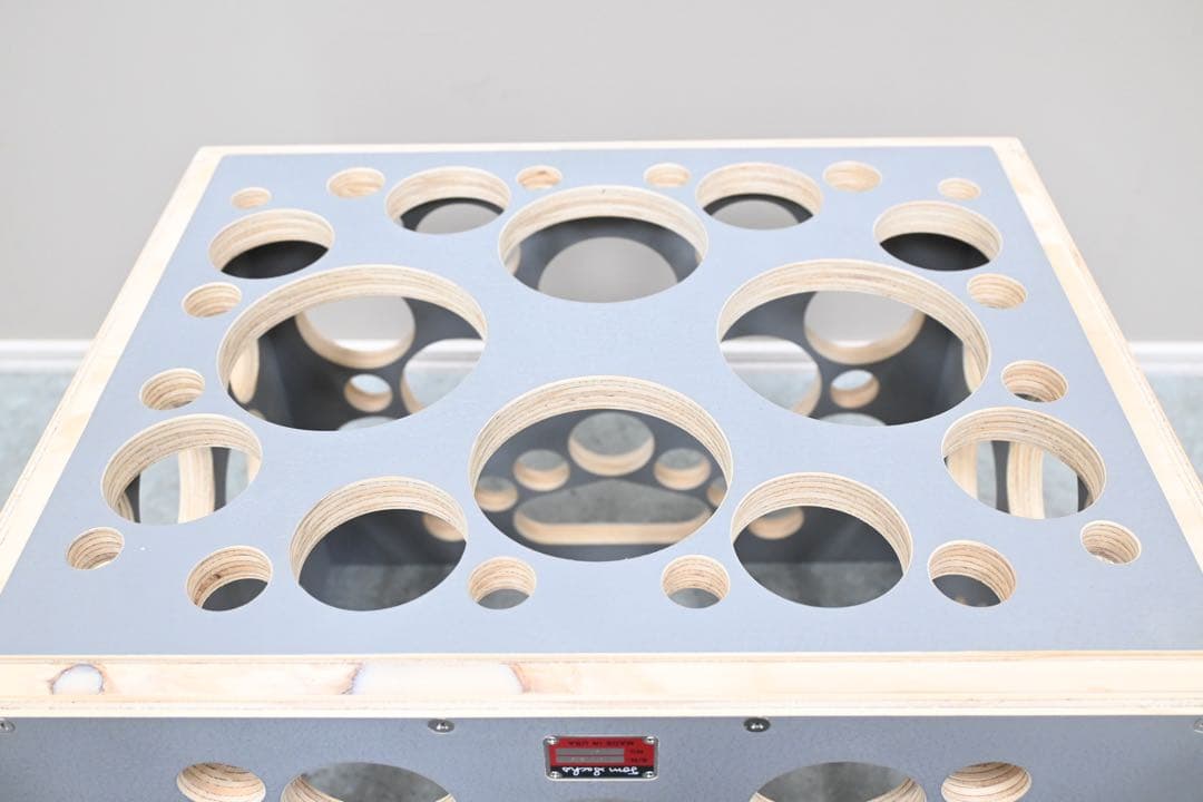 【新品未開封品】Tom Sachs FURNITURE レコードケース グレー