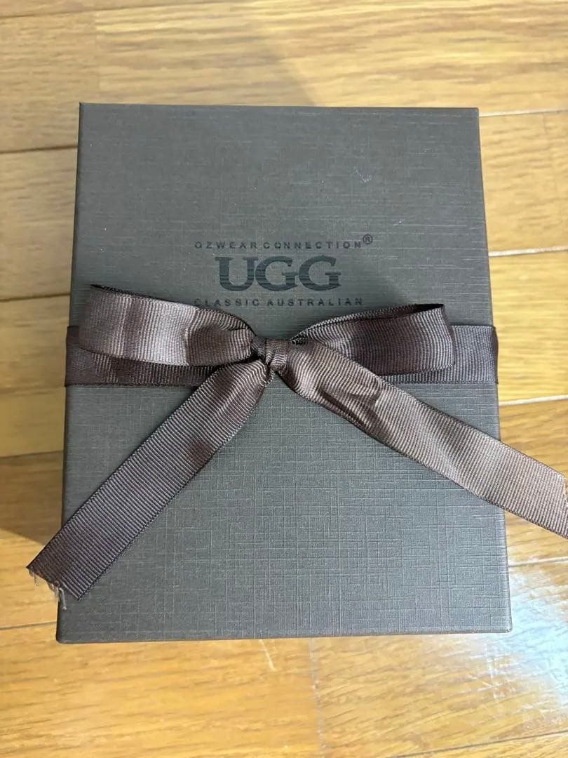 ゆう【新品未使用品】UGG イヤーマフ　CHESTNUT
