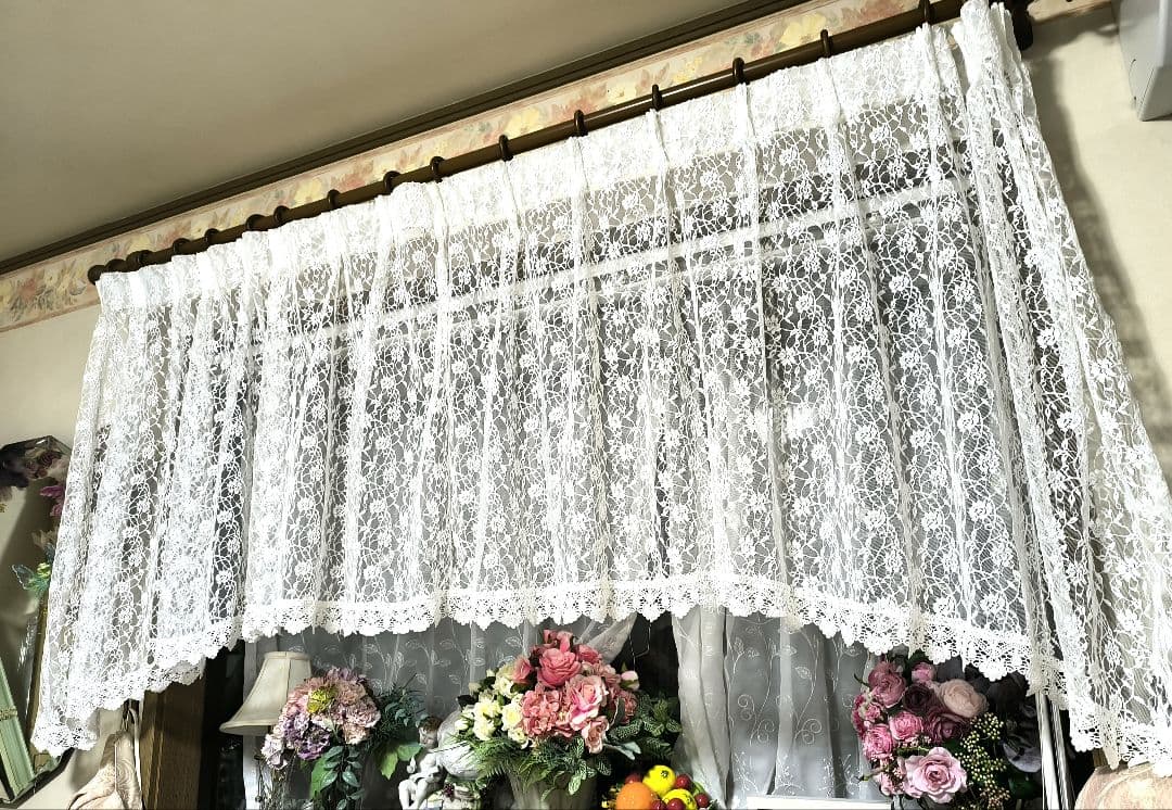 カフェカーテン【姫ちゃん様オーダー品　ミニ薔薇チュールレース　アーチカーテン】