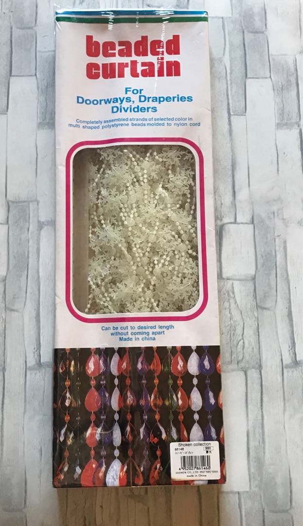蓄光　ビーズカーテン