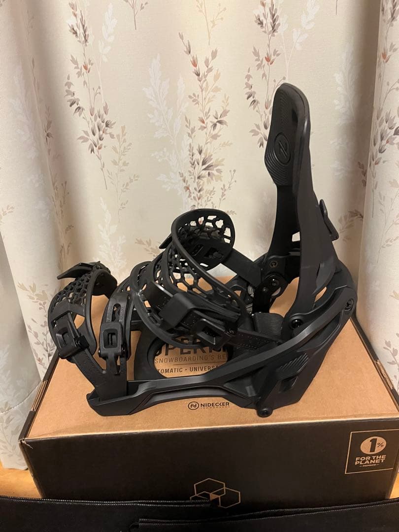 NIDECKER SUPERMATIC BLACK 23-24 Lサイズ