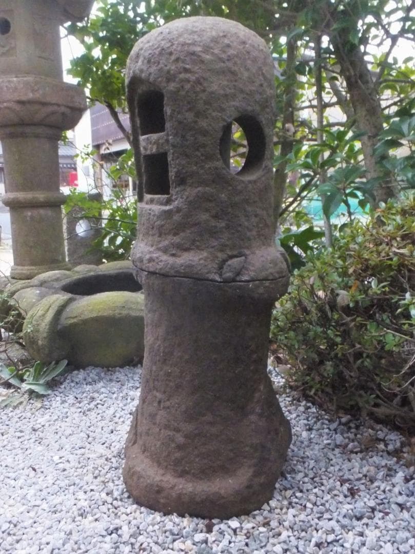 【自然石灯篭・野竹林風石灯篭】庭石オブジェ箱庭苔玉水石日本庭園テラス飾り石