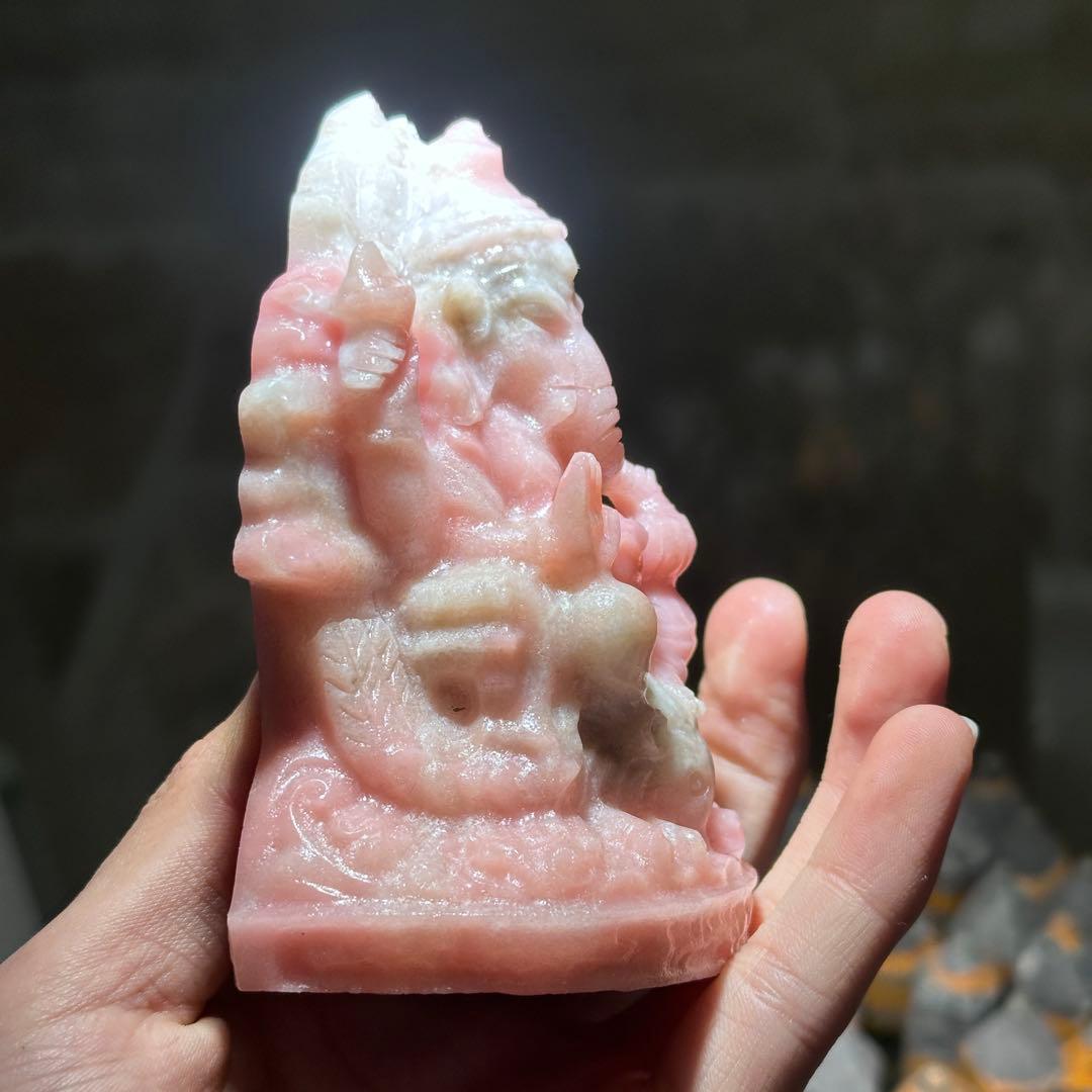 天然石ピンクオパールのガネーシャ　置物　彫り物G.266