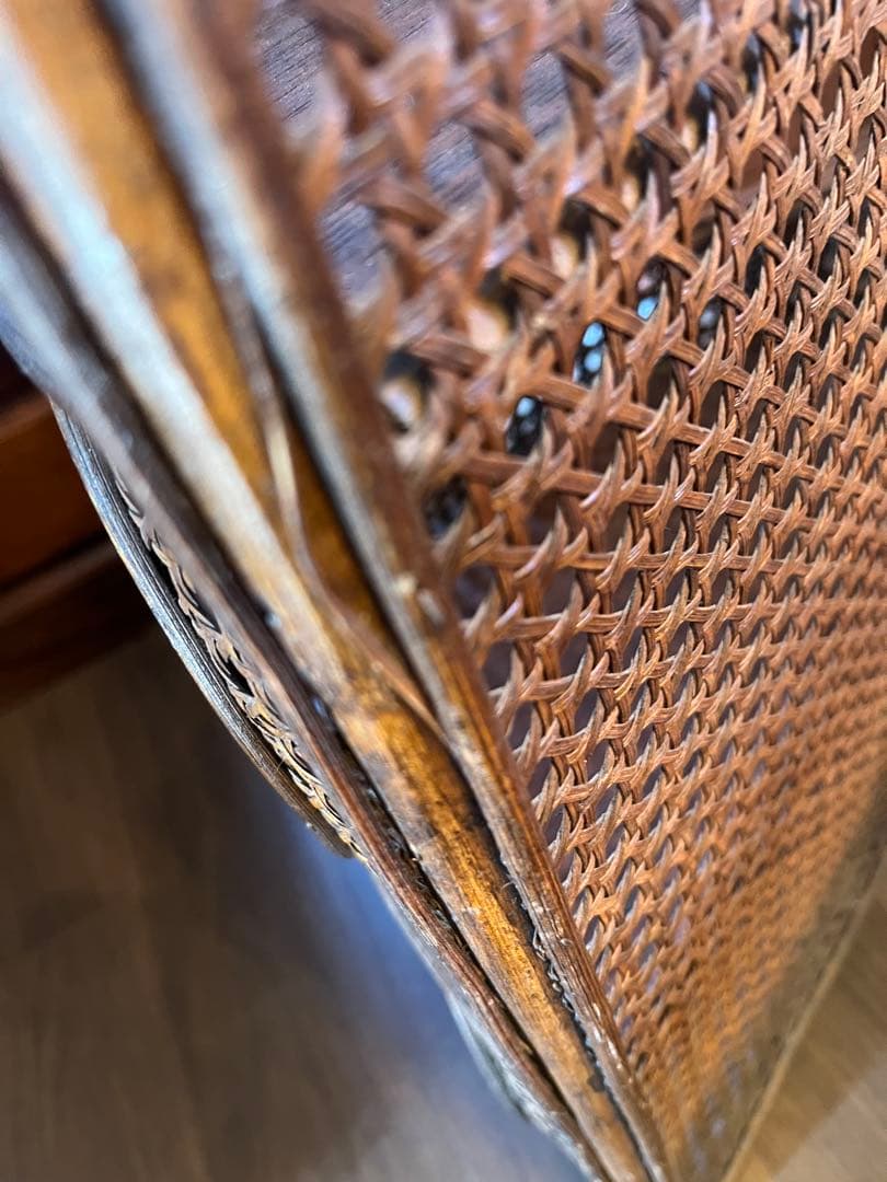 レトロな３段カゴ　壁掛け　60㌢✖️35㌢