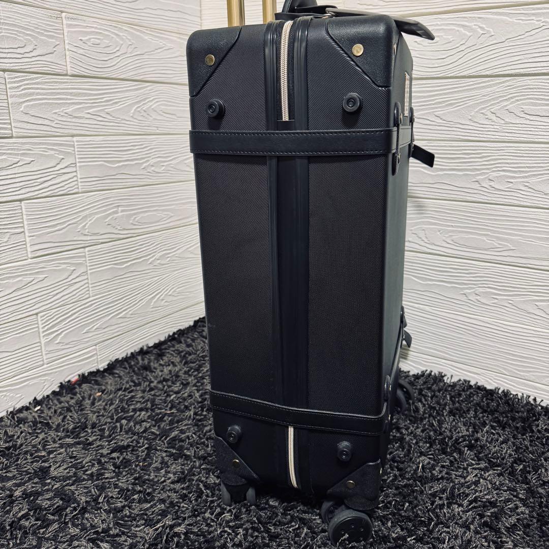 ま*ろ様 限定品　サンリオ　キャリーケース　スーツケース　　おめかし天使　マイメ