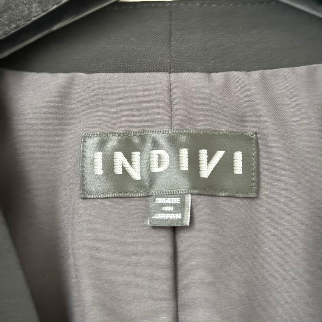 極美品❤️2024　INDIVI インディヴィ　パンツスーツ　ノーカラー　黒