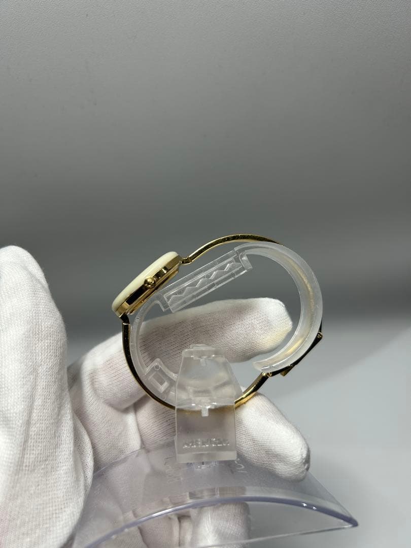 稼動品！正規品極美品/GUCCIのチェンジベゼルウォッチ