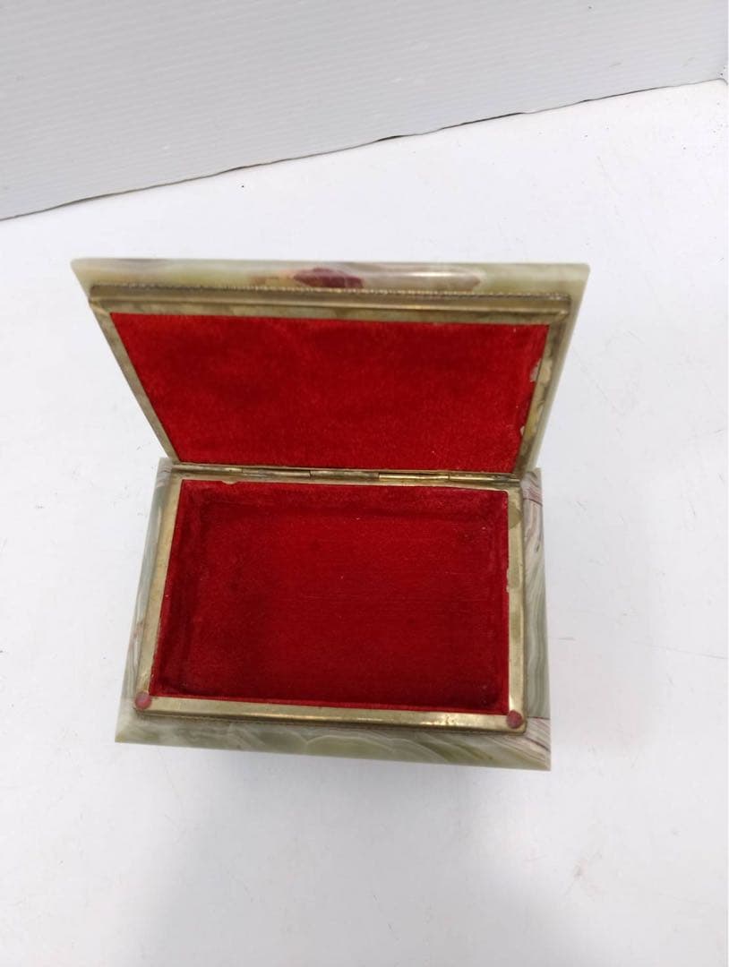 G2244【希少】天然石 グリーンオニキス ジュエリーボックス 獅子足 真鍮