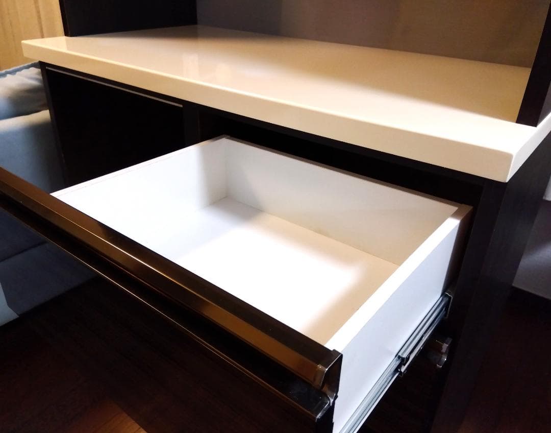 キッチンボード カップボード 鏡面仕上げ 高さ184cm ダークブラウン 美品