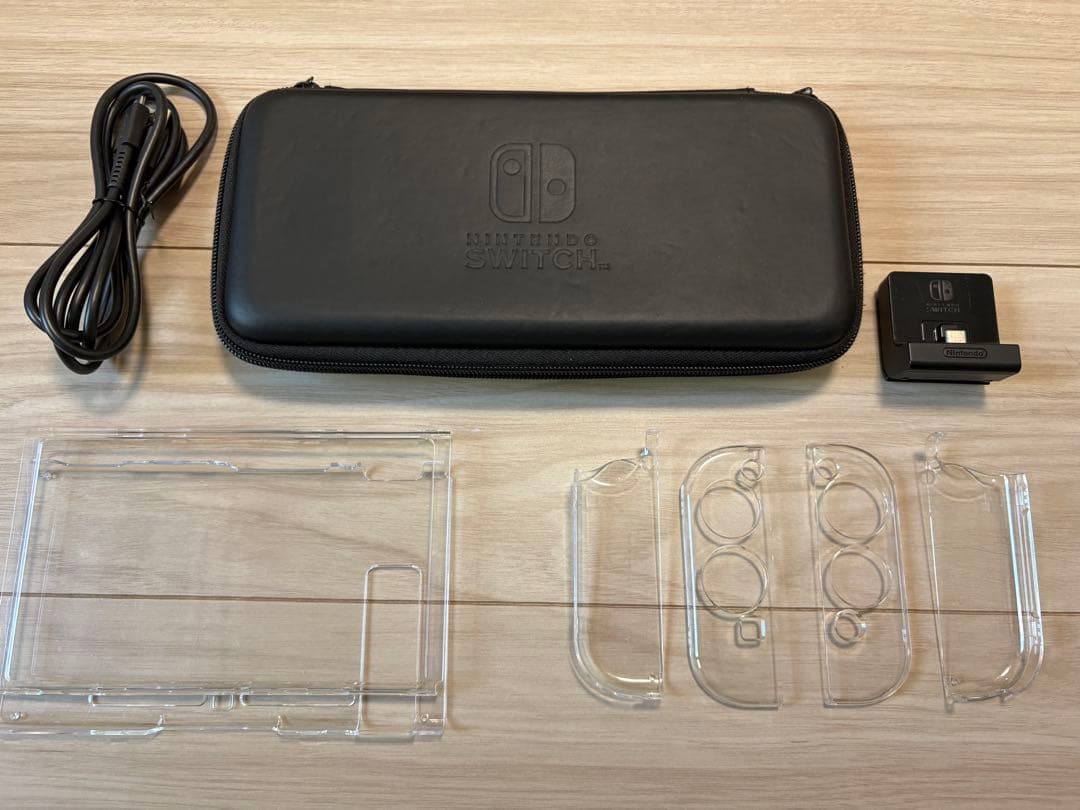 【SDカード付き】Nintendo Switch 本体 付属品＋カーバーケースも