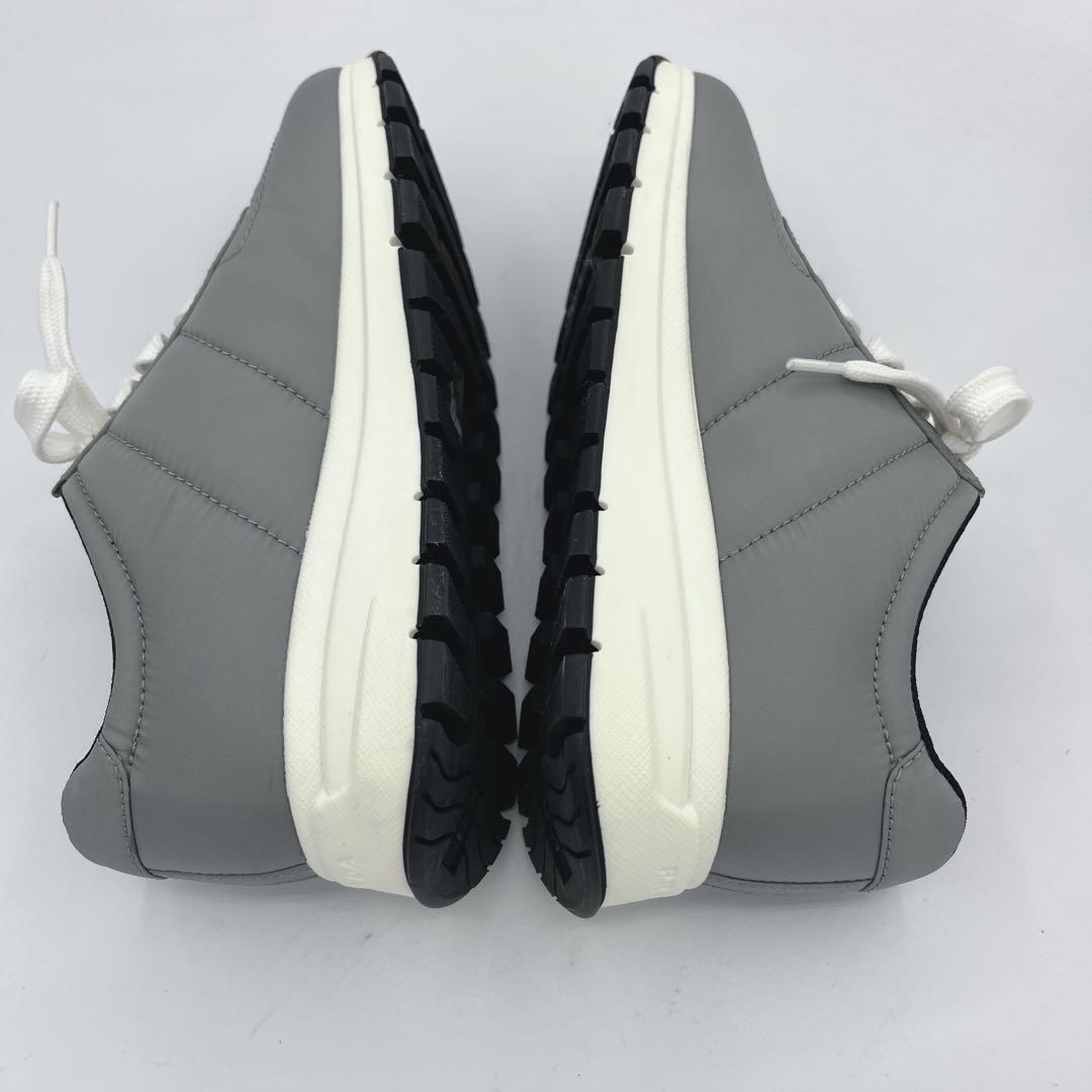 極美品　PRADA グレー　ナイロン スニーカー　36