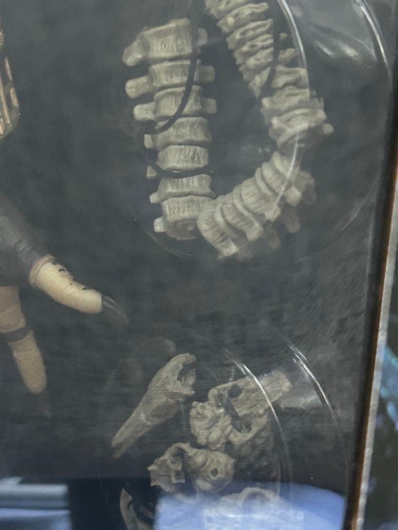 ネカジャングルハンタープレデターwithLEDライト1/4アクションフィギュア