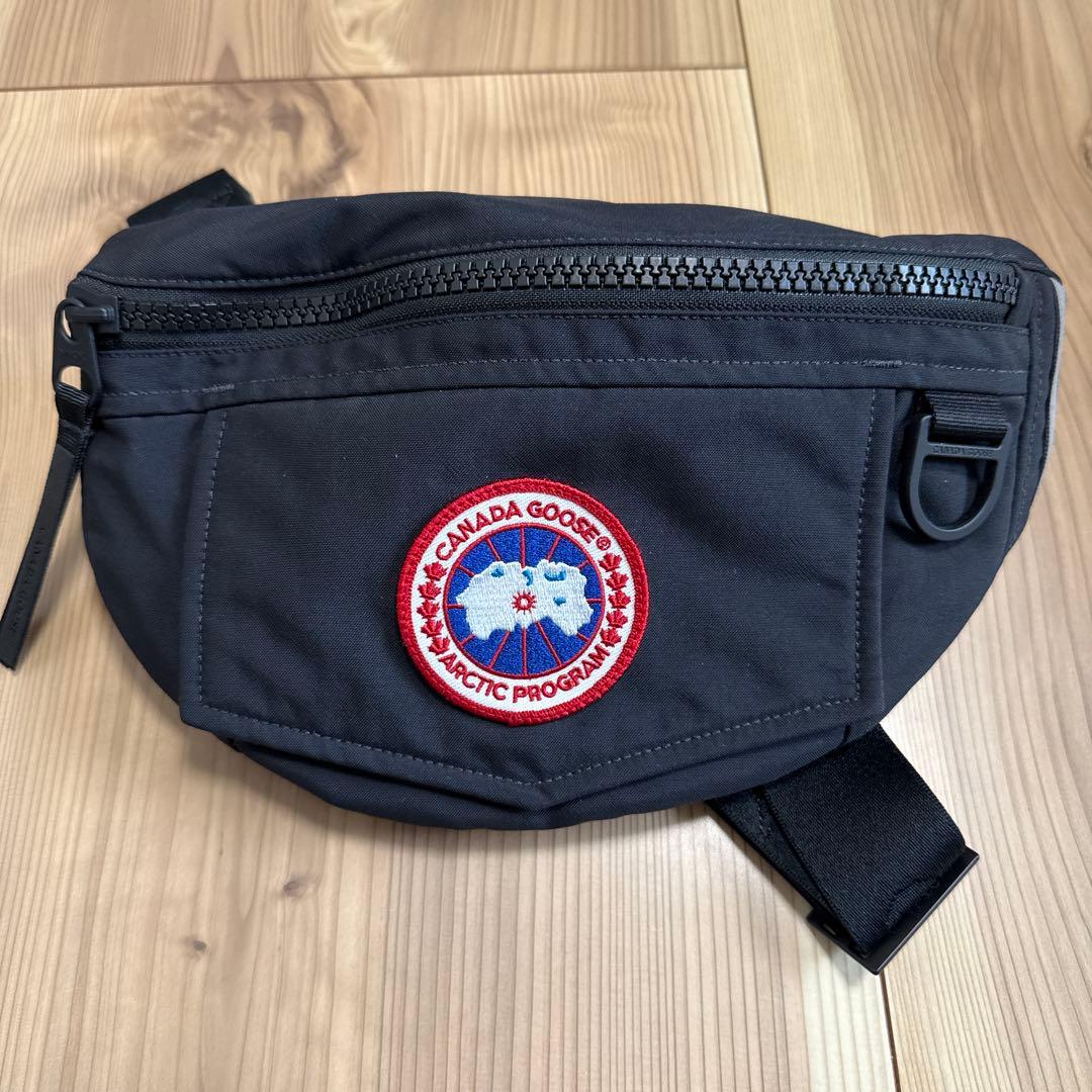 黒ひげ　  カナダグース　ボディバッグ ブラック