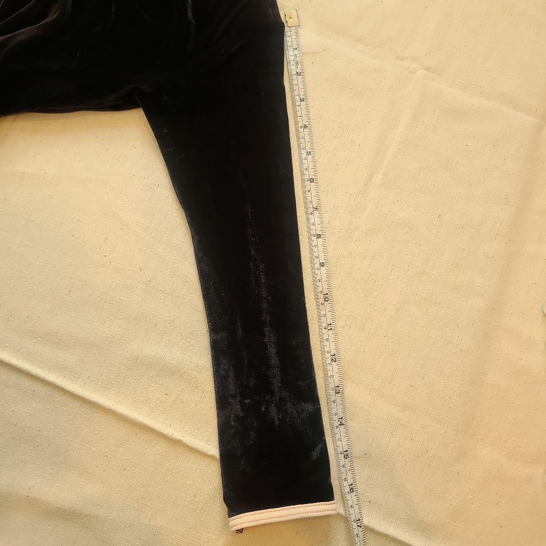 ベロアのブラックとペールピンク XL 長袖レオタード YUMIKO 美品