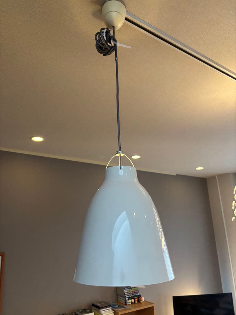 フリッツハンセン　Caravaggio（カラヴァッジオ） P2 グロスホワイト