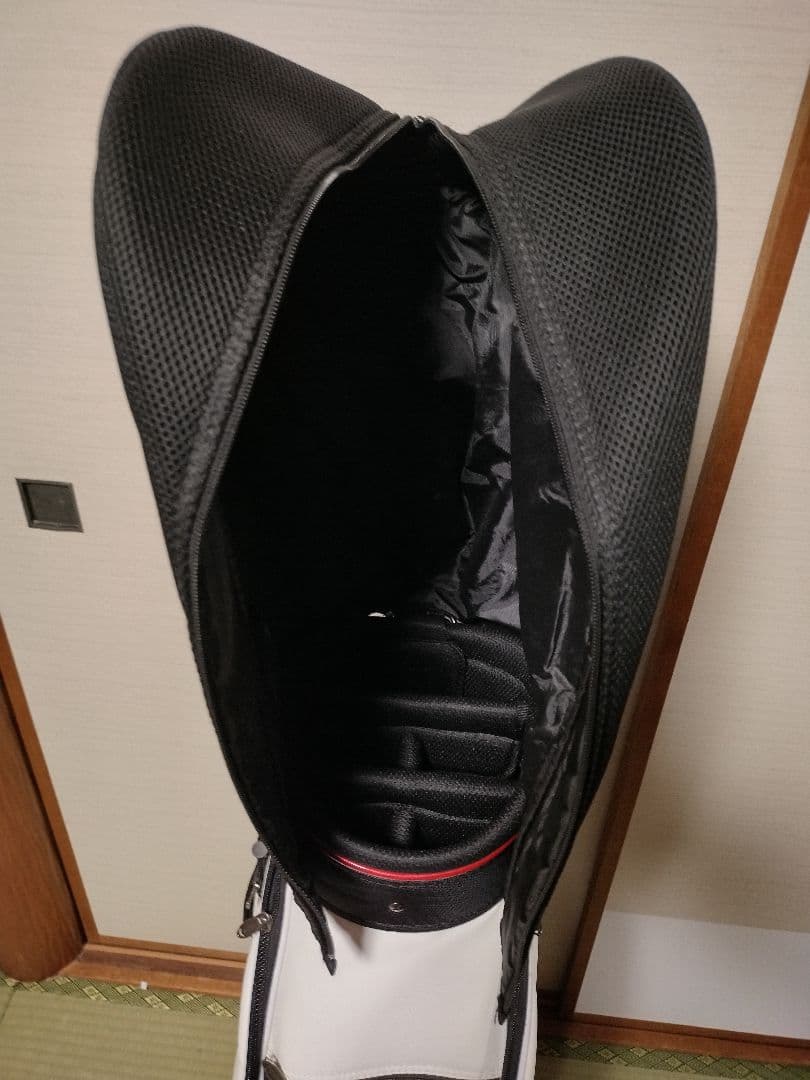 美品 SRIXON スリクソン ゴルフ キャディバッグ フードカバー付