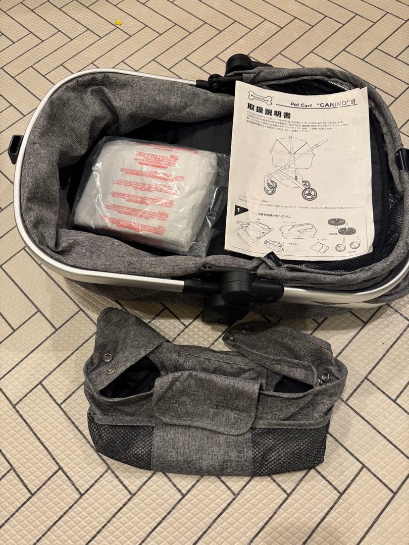 <値下げ>CARINOⅢピッコロカーネ　カリーノ3 未使用ペットカート　グレー
