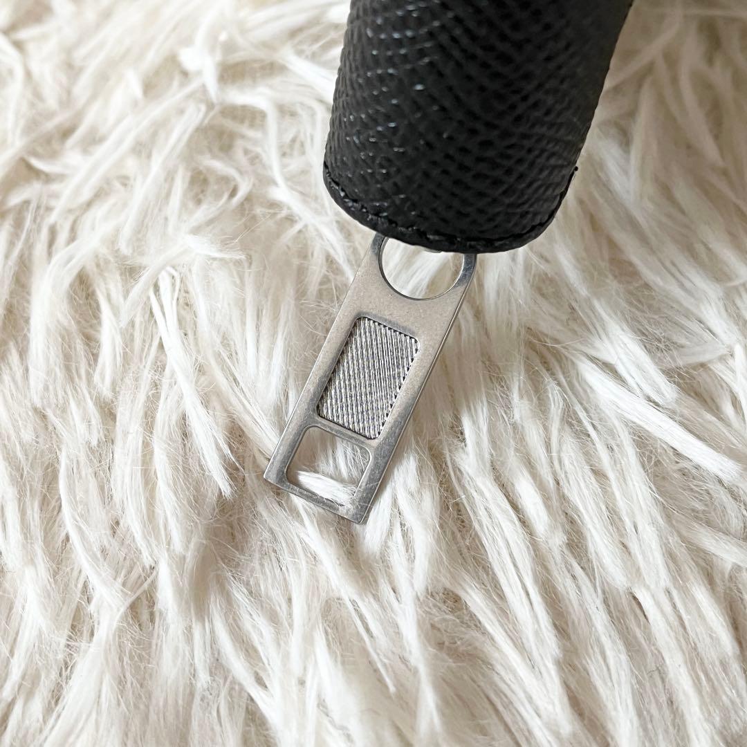 未使用級✨MAISON MARGIELA メゾンマルジェラ　二つ折り財布　レザー