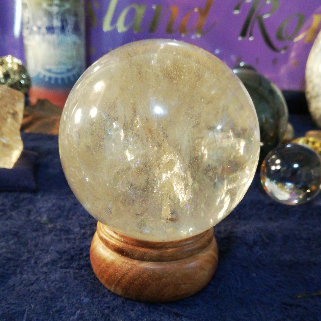 虹水晶　 希少丸玉　800g