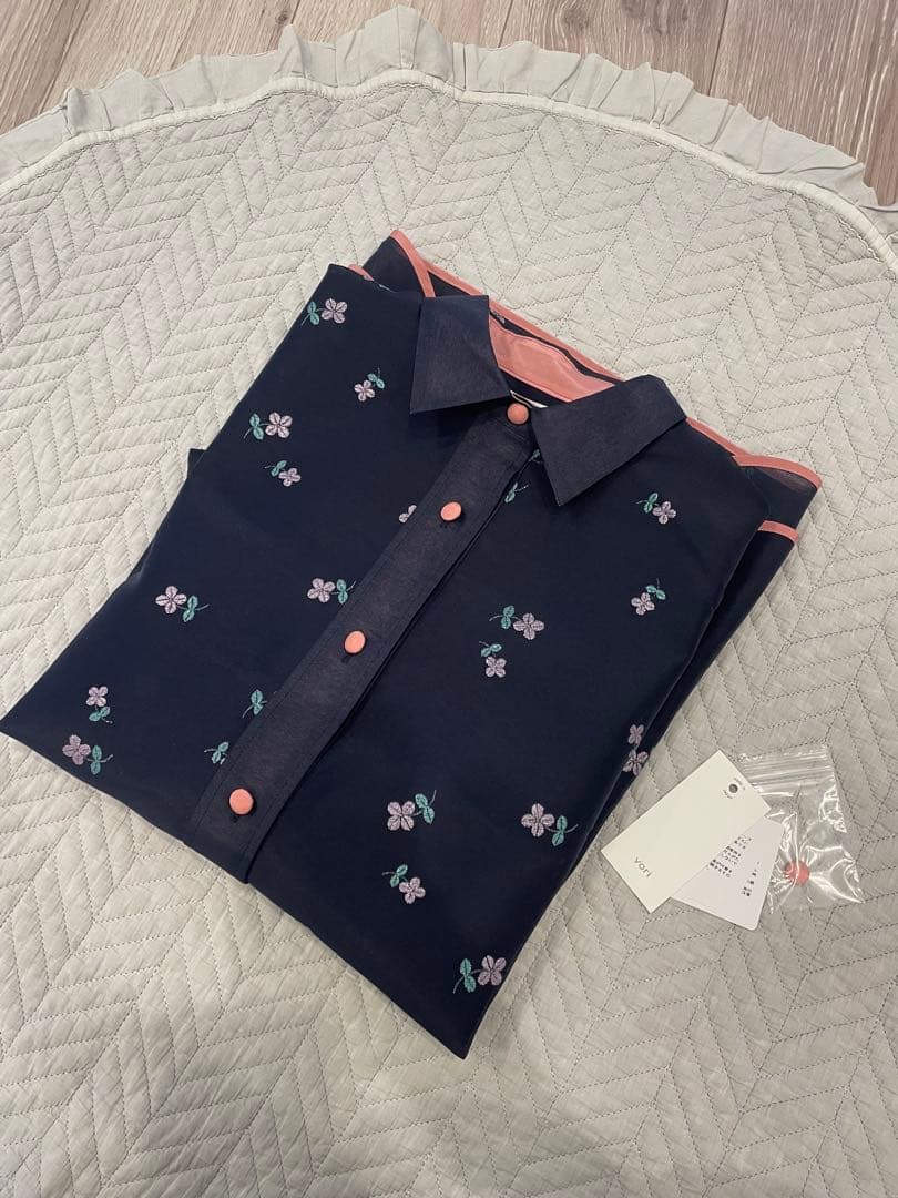 即完♡ 25ss yori ラメクローバーシアーシャツ