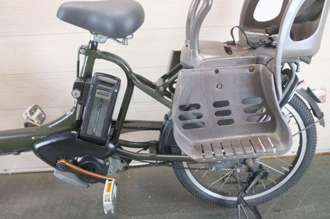 良品　新基準ヤマハPAS KISS　 20インチ 3段変速 8.7Ah充電器あり