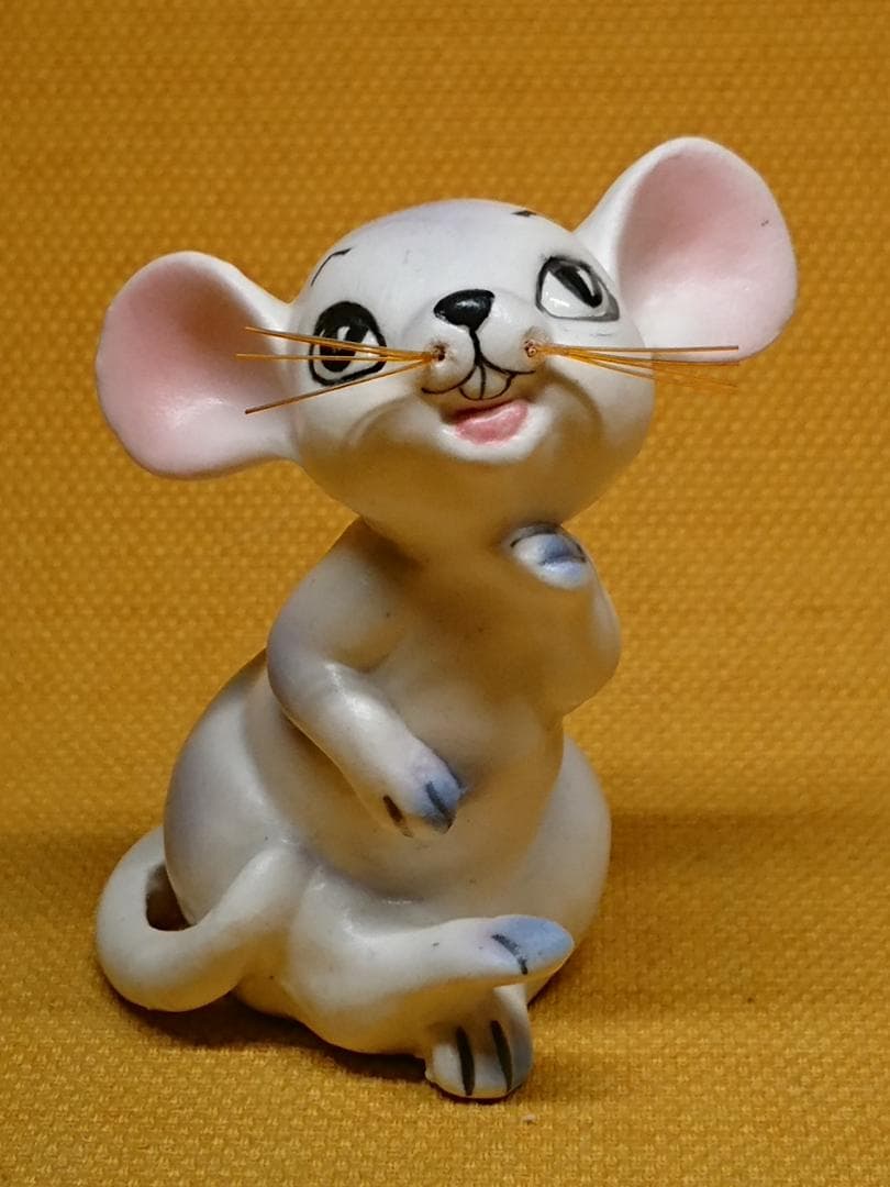 ネズミ　ねこ　陶器　オブジェ　置物　インテリア　工芸品　美術品　A3325