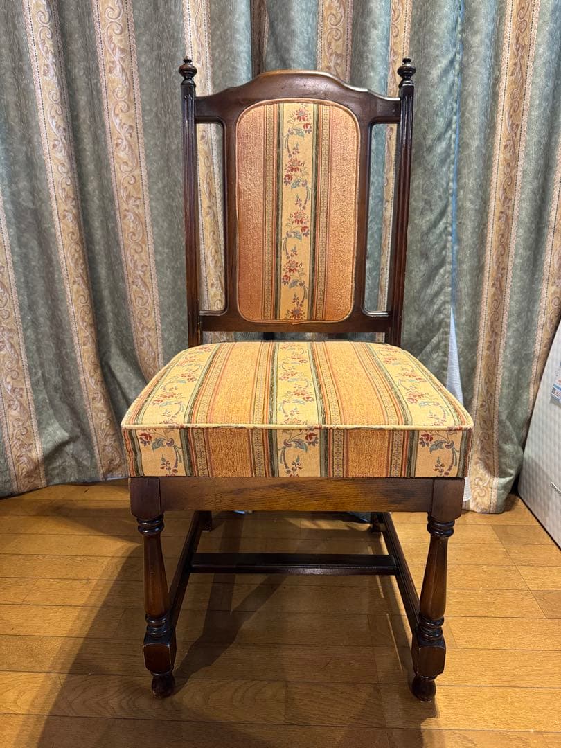 アンティーク椅子　カリモク