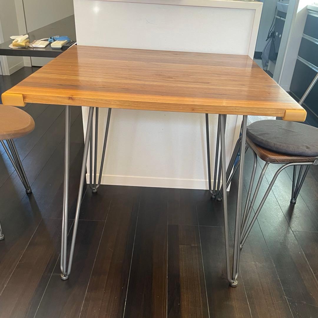 【A.BFLY】エルム無垢材 ダイニングテーブル　80㎝×80㎝