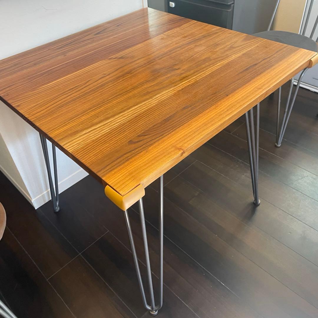 【A.BFLY】エルム無垢材 ダイニングテーブル　80㎝×80㎝