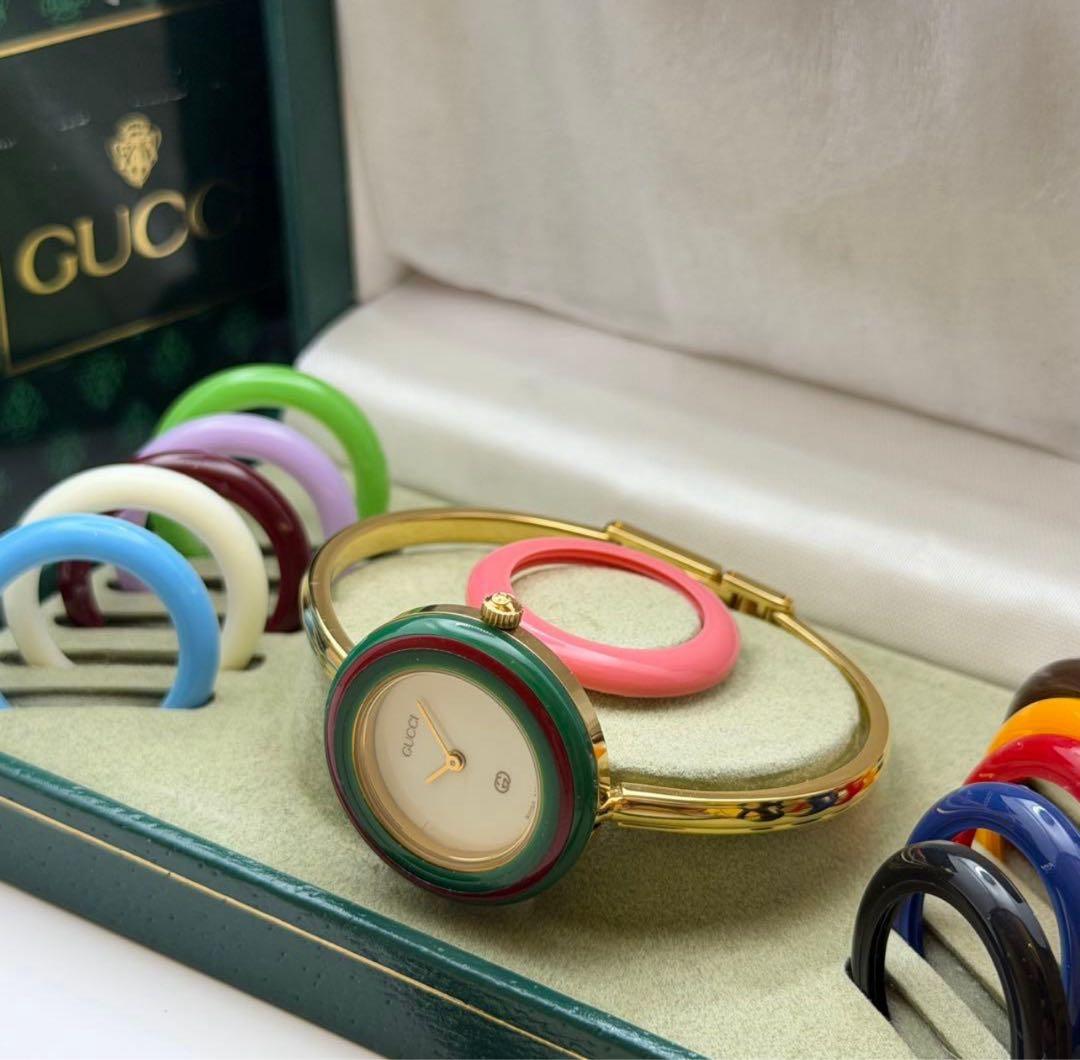 【美品】 グッチ　チェンジベゼル　クォーツ　ベゼル11個付　箱付き