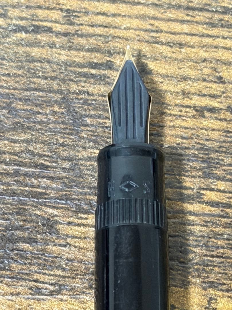 試筆のみ　1979年製　初代　ジャスタス　14金　ゴールド　万年筆　細字