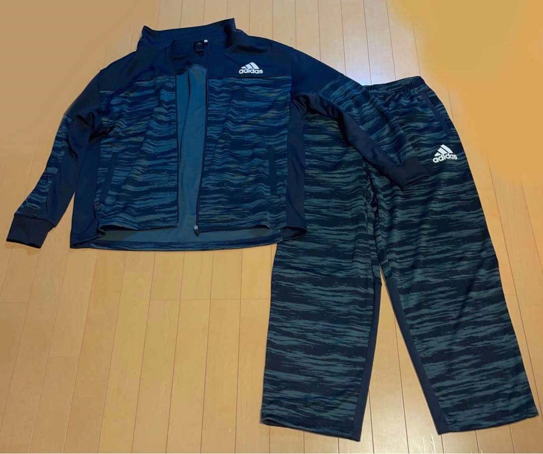 adidas ジャージ上下セット 大きいサイズ