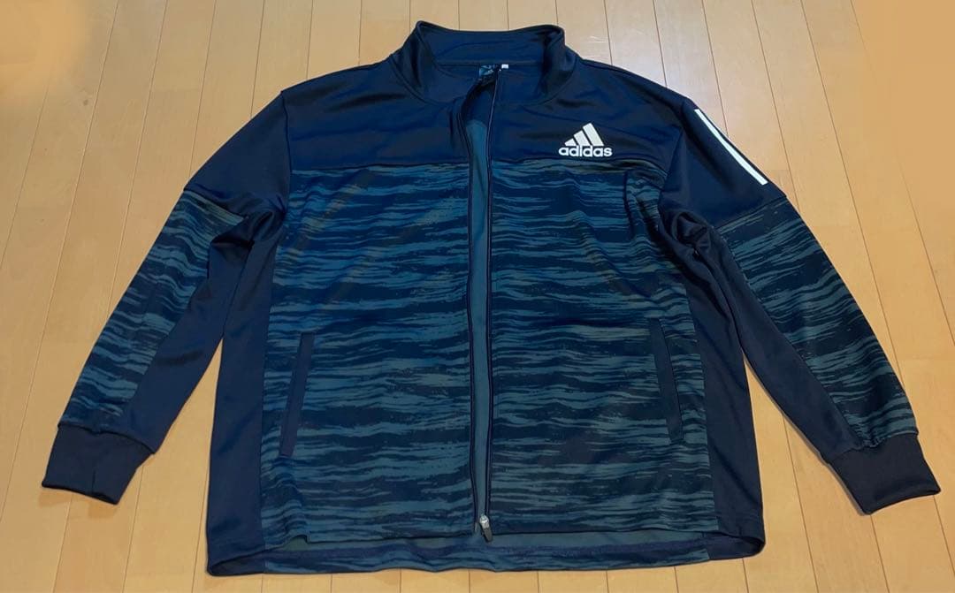 adidas ジャージ上下セット 大きいサイズ