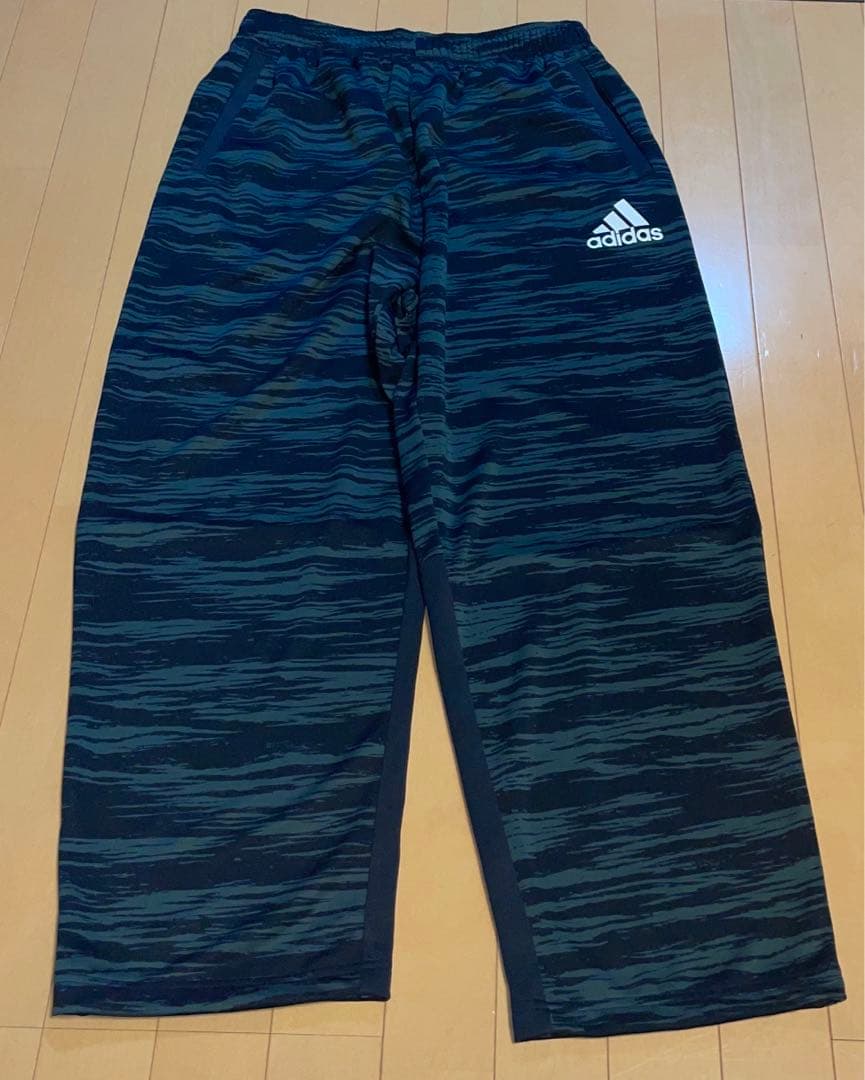 adidas ジャージ上下セット 大きいサイズ