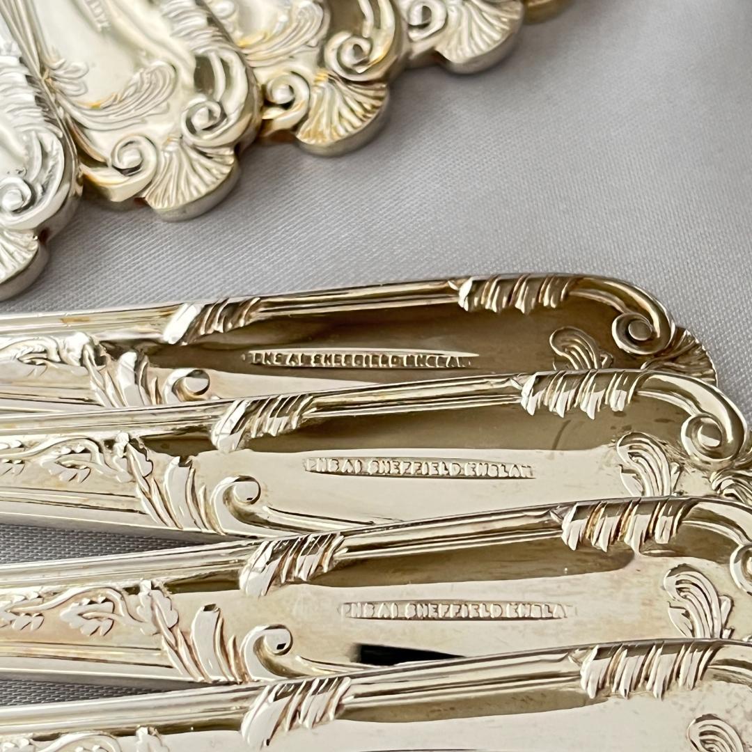 【Hugh Foulerton】ディナーセット 6名用40本組 サーバー付