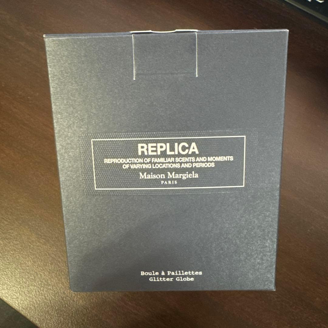 メゾンマルジェラ スノードーム グリッター グローブ ホリデー 限定 ノベルティ