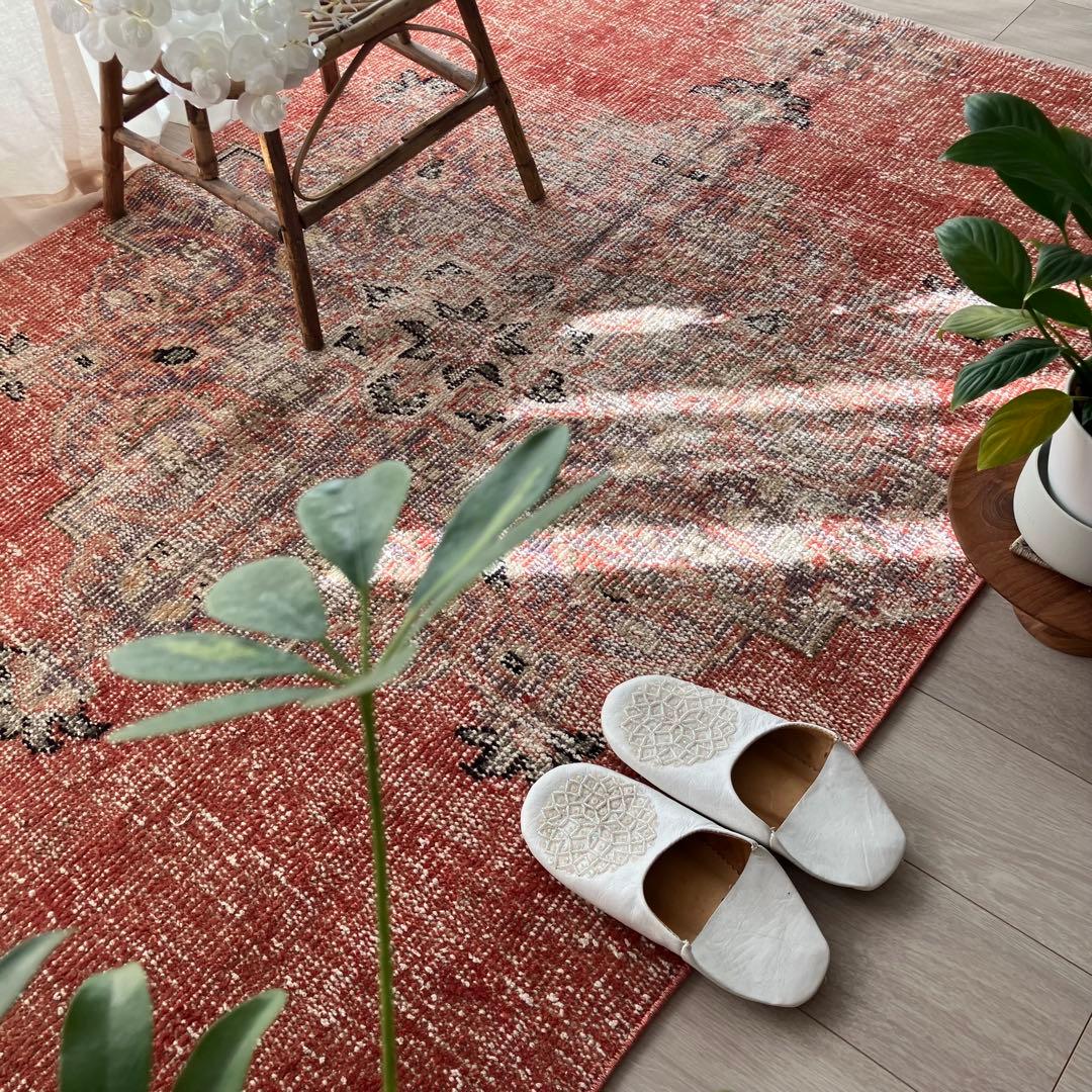 シャビーレッドコーラル116×174ブラック　メダリオン　トルコヴィンテージラグ