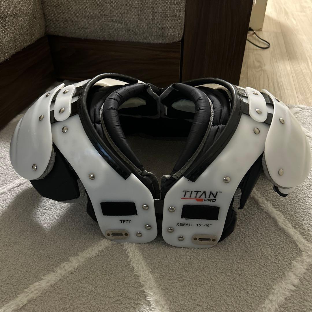 TITAN PRO TIP7 ショルダーパッド XSMALL
