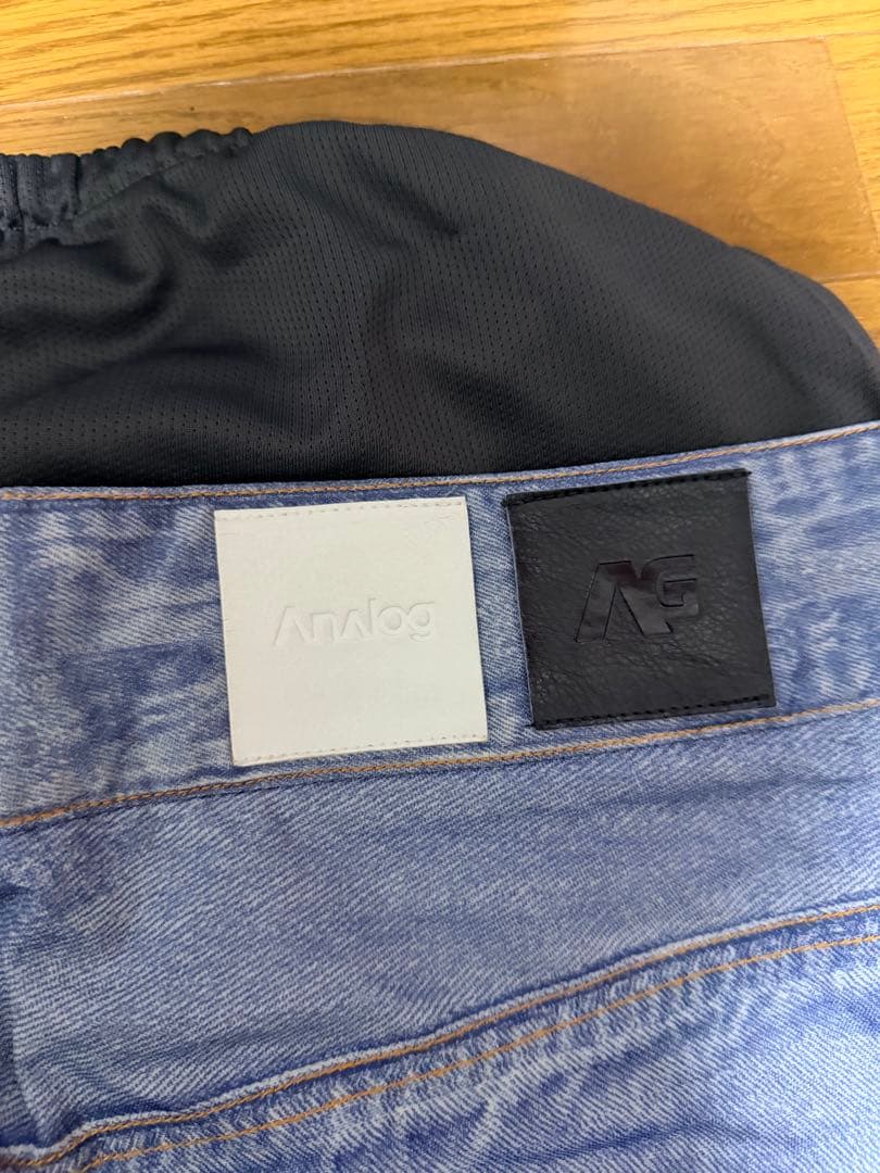 【BURTON ANALOG 】スノーボードウェア XL 上下セット 手袋付き