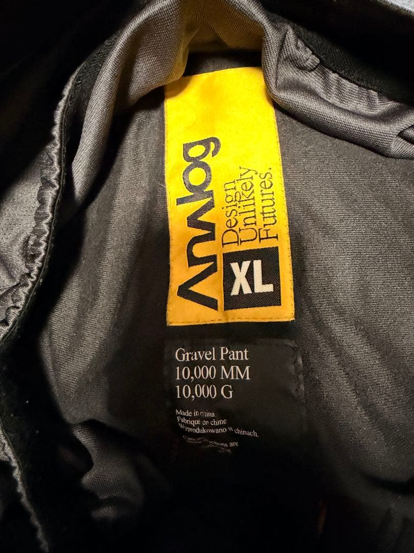 【BURTON ANALOG 】スノーボードウェア XL 上下セット 手袋付き