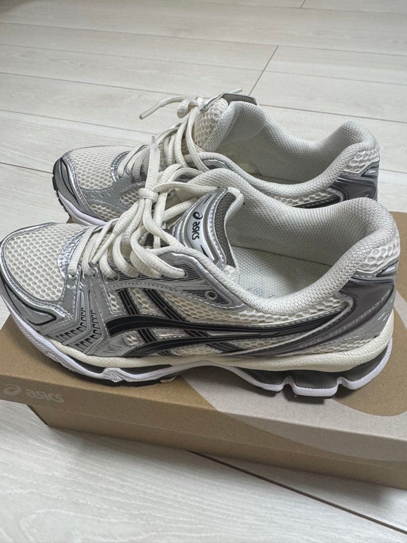 靴 GEL-KAYANO 14 CREAM/BLACK 23.5cm