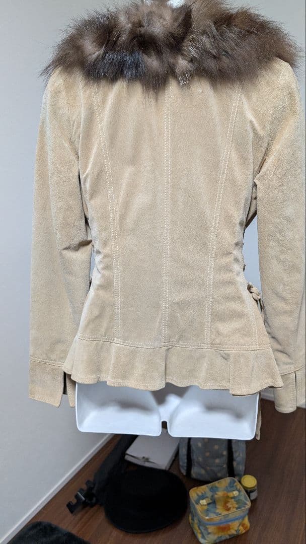 ベージュ スエード ファー襟 ジャケット